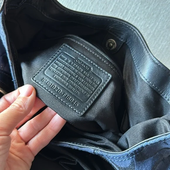 Authentic Coach Bag Blue - Picture 6 of 8